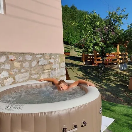 Seoska Kuca Rakic - Tara *